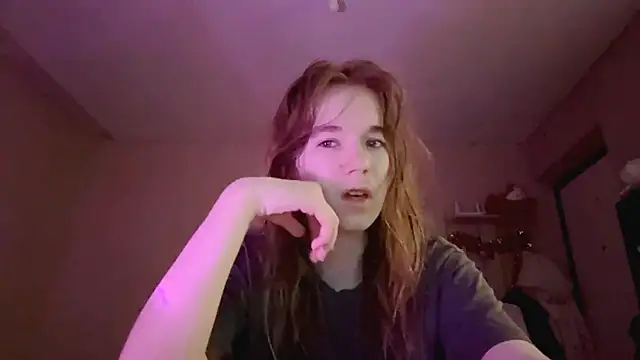 LeomaJee online show from March 26, 3:21 pm