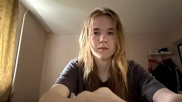 LeomaJee online show from May 12, 1:28 pm