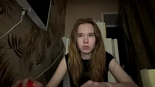 LeomaJee online show from March 24, 7:47 pm