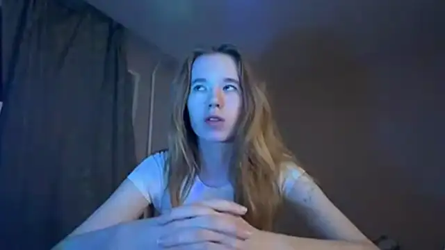 LeomaJee online show from April 2, 5:08 pm