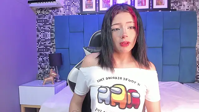 reze chaw online show from March 22, 3:13 pm