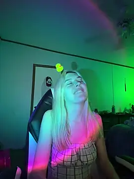 Rainsworld420 online show from April 5, 7:53 pm