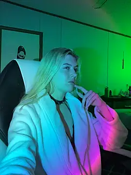 Rainsworld420 online show from April 5, 4:30 am