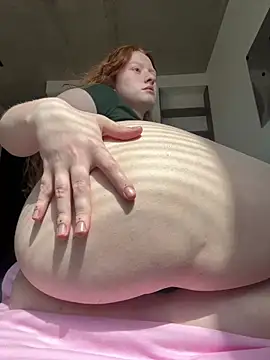 gingerlatte online show from June 26, 11:49 am