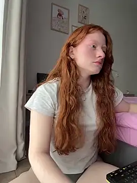 gingerlatte online show from April 24, 9:55 am