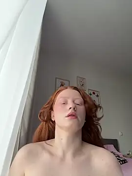 gingerlatte online show from April 30, 8:21 am