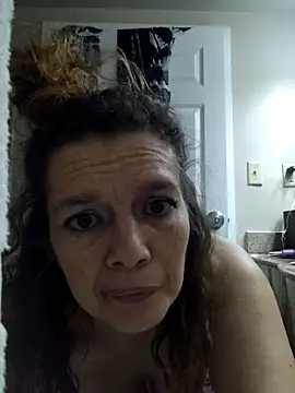 VelvetRae online show from March 1, 10:04 am