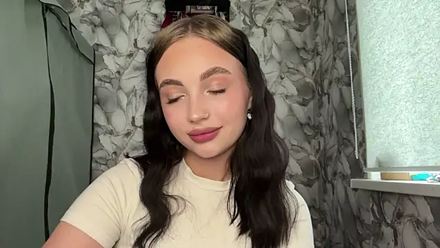 Ammy qte online show from April 23, 8:10 am