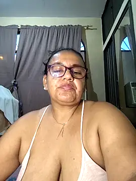 Roxy 77 online show from March 8, 11:24 am