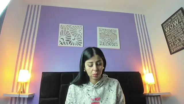 KataleyaVillalobos online show from March 22, 12:18 pm