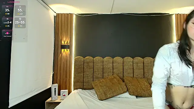 AmbarLee  online show from March 26, 12:14 pm