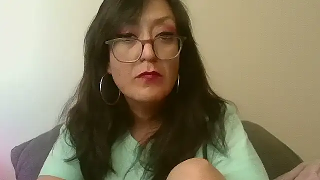 eleanorrox915 online show from April 20, 3:35 pm