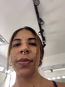 VioletaHills  online show from April 8, 12:17 pm