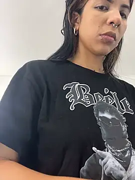 VioletaHills  online show from March 23, 1:33 pm