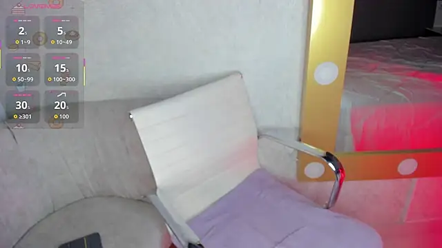 hollannd  online show from July 10, 3:12 pm