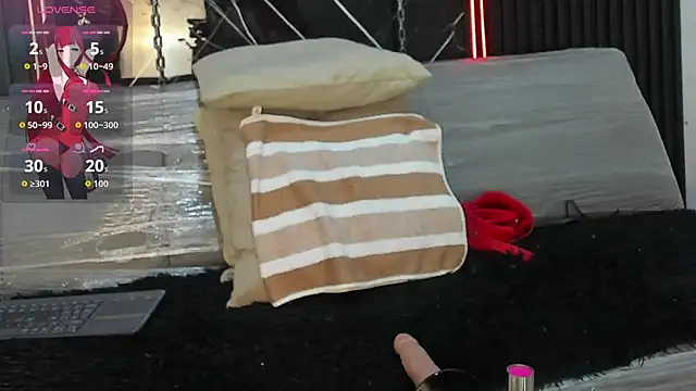 Megan Duskk online show from April 4, 12:56 pm