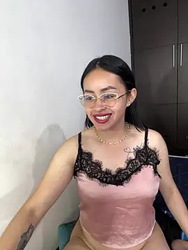 Anni Rose online show from April 12, 11:35 am