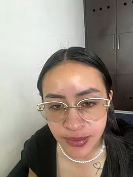 Anni Rose online show from March 17, 12:30 pm