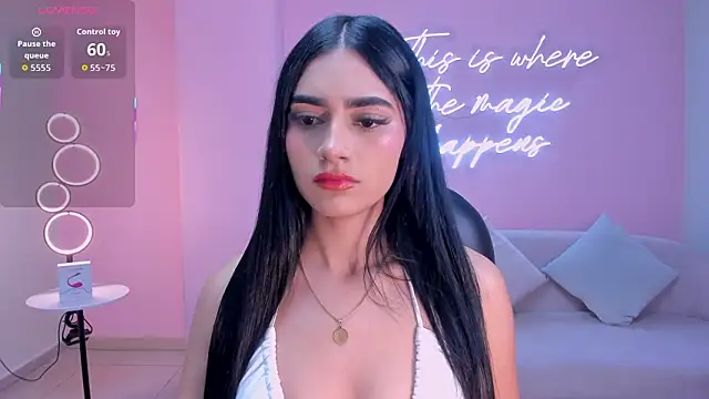 Snapshot of JasminBlake chatting on March 3, 6:31 am JasminBlake online show from March 3, 6:31 am