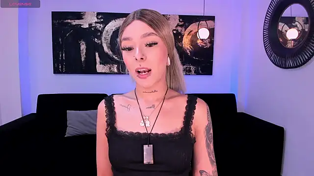 ClaireDawsonX online show from March 24, 2:55 am