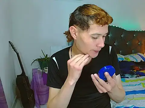  Santi2 online show from April 10, 12:50 am