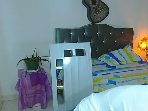  Santi2 online show from April 5, 12:28 am