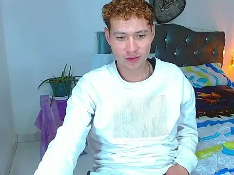  Santi2 online show from April 2, 10:16 pm