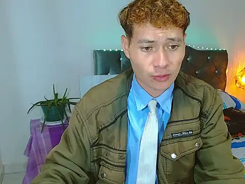  Santi2 online show from April 1, 8:26 am