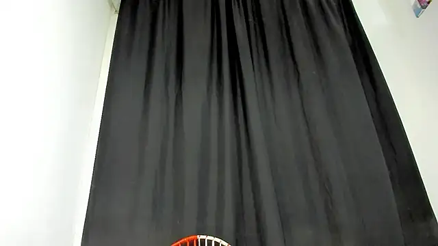 lillyoconnell online show from April 9, 2:56 pm