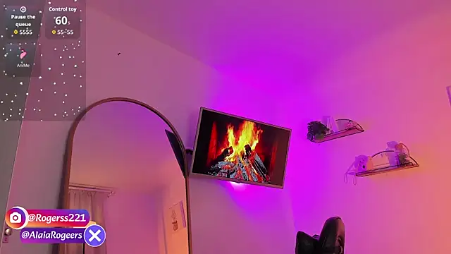 AlaiaRogers online show from July 30, 10:47 am