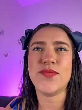 veronica  olsonn online show from April 7, 3:30 am