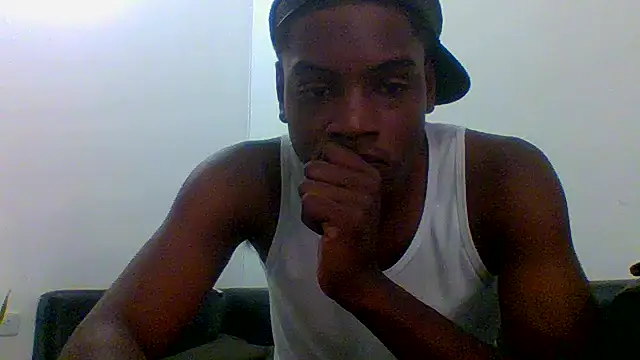 Snapshot of charles_king chatting on June 16, 4:51 pm charles king online show from June 16, 4:51 pm