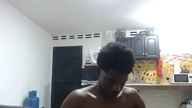 Snapshot of charles_king chatting on July 10, 11:16 pm charles king online show from July 10, 11:16 pm