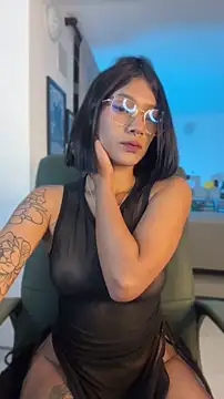 Snapshot of Ginaaa_ chatting on April 18, 2:14 am Ginaaa online show from April 18, 2:14 am