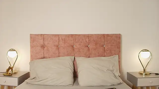 Gald Hardy online show from April 8, 7:37 pm