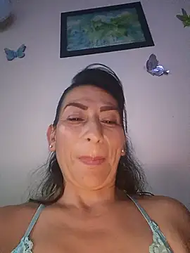 Lucia Rios online show from June 18, 11:10 pm