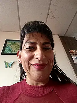 Lucia Rios online show from May 8, 10:35 pm