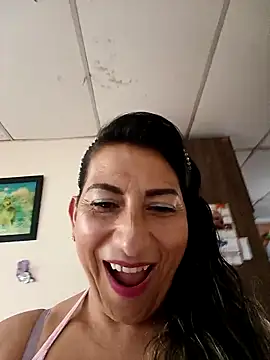 Lucia Rios online show from March 10, 10:25 pm