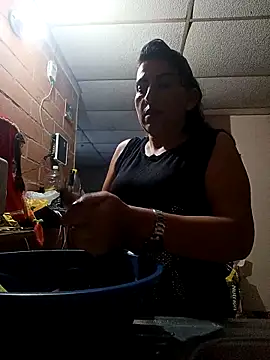 Lucia Rios online show from April 14, 11:43 pm