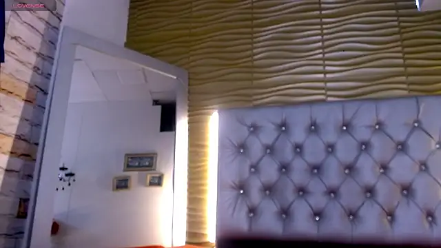 SolAvelary online show from April 16, 12:17 pm