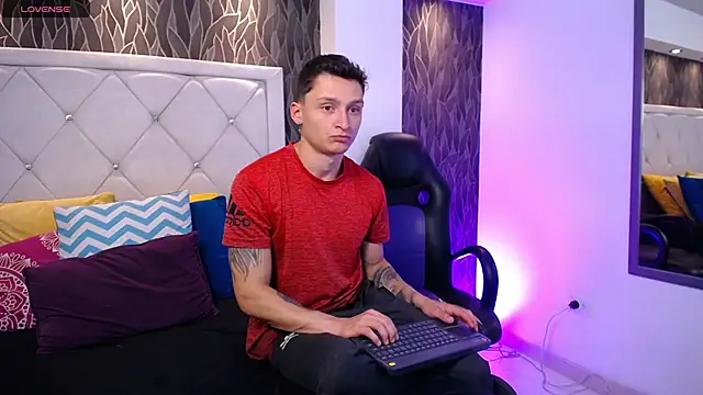 DIEGO JONES online show from March 10, 12:53 pm