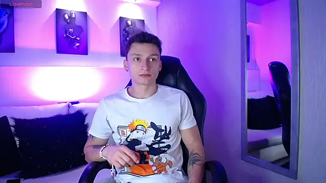 DIEGO JONES online show from March 29, 1:02 pm