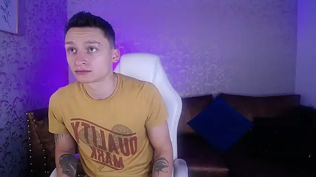 DIEGO JONES online show from April 14, 1:16 pm