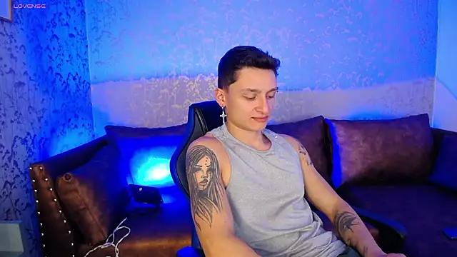 DIEGO JONES online show from March 22, 3:02 pm