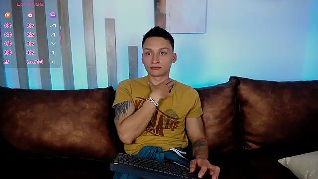 DIEGO JONES online show from June 3, 1:01 pm