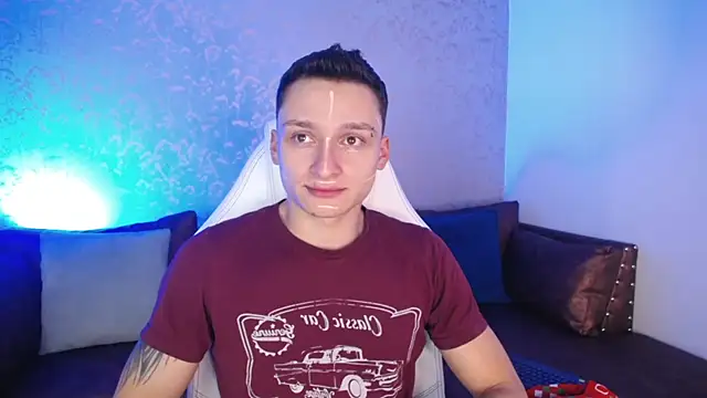 DIEGO JONES online show from April 16, 1:01 pm