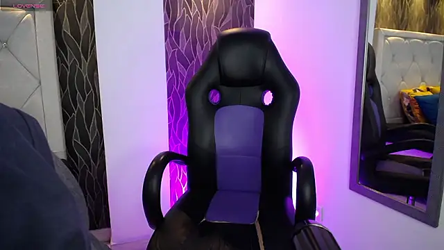 DIEGO JONES online show from March 13, 1:16 pm