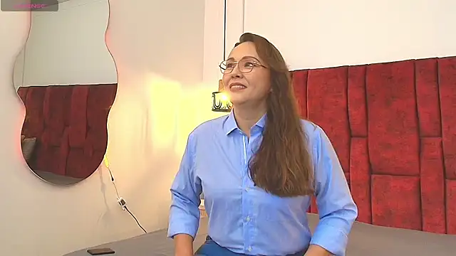 Snapshot of _Monaliza_ chatting on June 12, 12:25 pm Monaliza online show from June 12, 12:25 pm