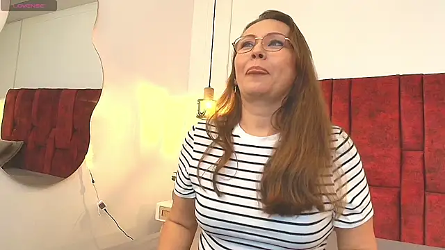 Snapshot of _Monaliza_ chatting on July 14, 12:55 pm Monaliza online show from July 14, 12:55 pm