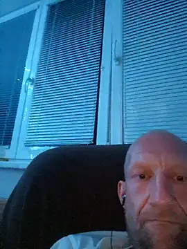 Snapshot of TurkishPsalm chatting on June 18, 12:42 am TurkishPsalm online show from June 18, 12:42 am